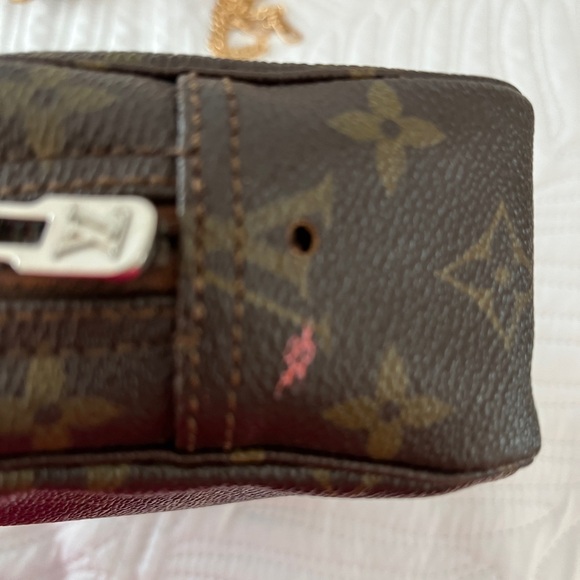 Louis Vuitton Dark Brown Monogram Pouch - Picture 7 of 10